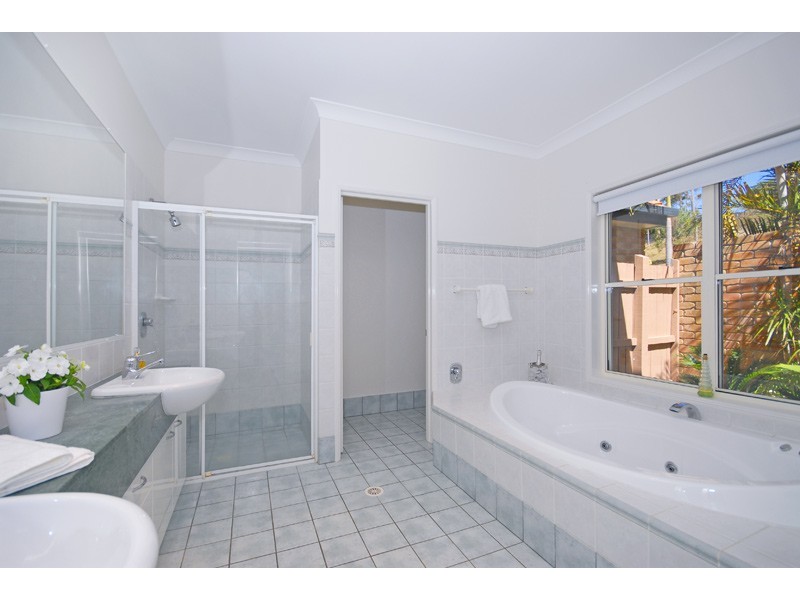 505  Brookfield Road, Kenmore Hills QLD 4069