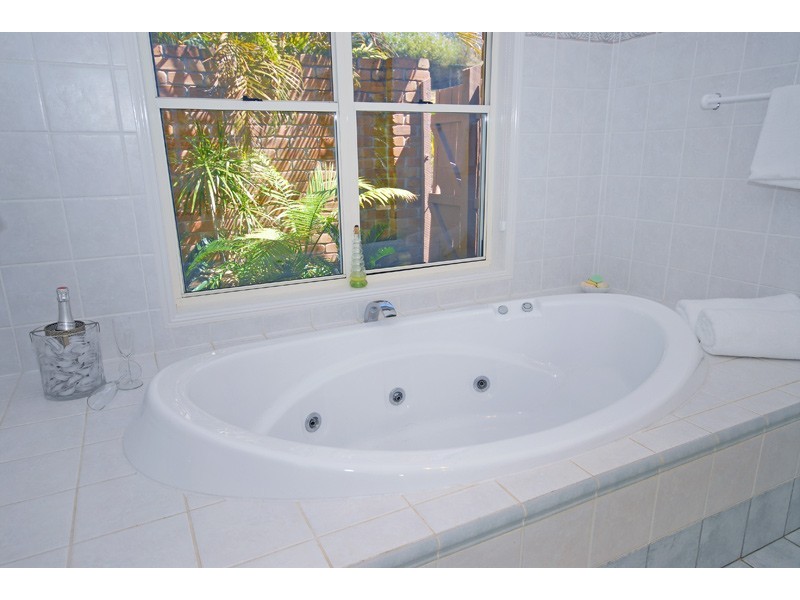 505  Brookfield Road, Kenmore Hills QLD 4069