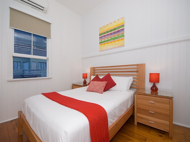 24 Hampson Street, Kelvin Grove QLD 4059