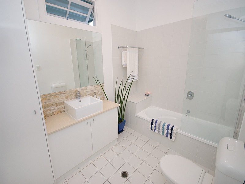 24 Hampson Street, Kelvin Grove QLD 4059