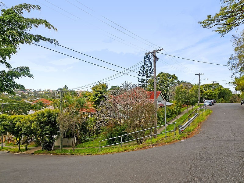 8 McNab Street, Paddington QLD 4064