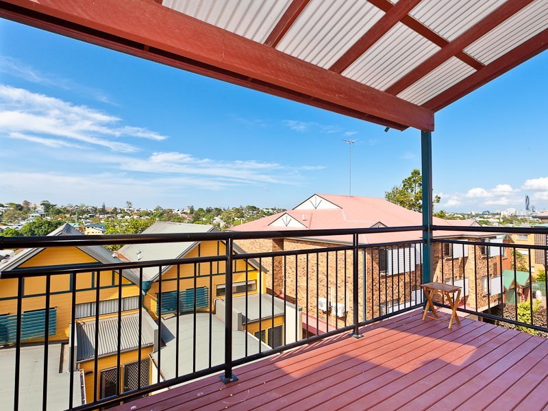 2/217 Baroona Road, Paddington QLD 4064