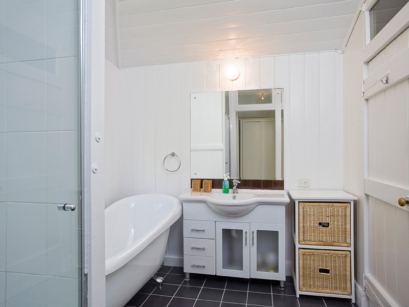 91 Rose Street, Wooloowin QLD 4030