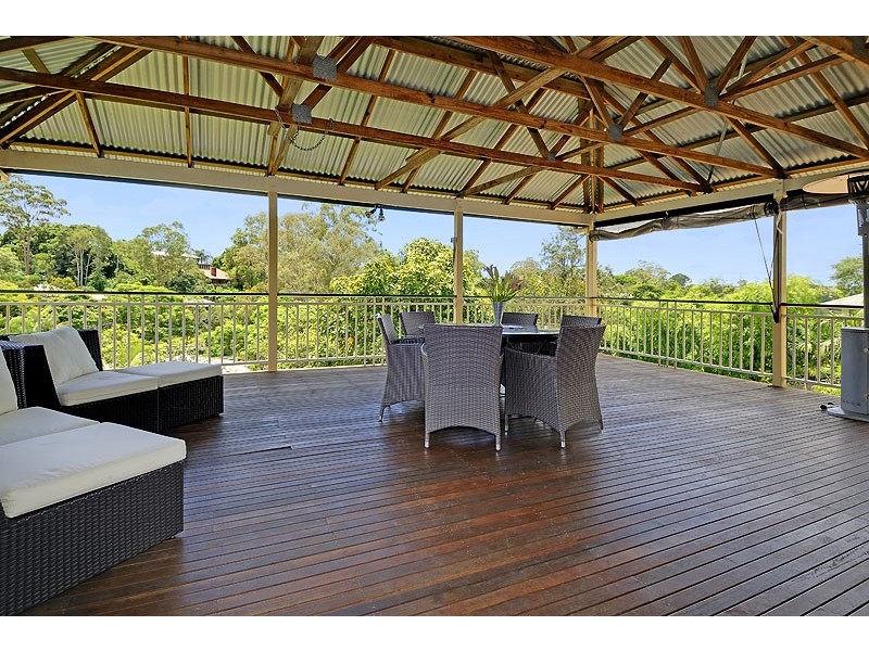 62 Boundary Road, Bardon QLD 4065