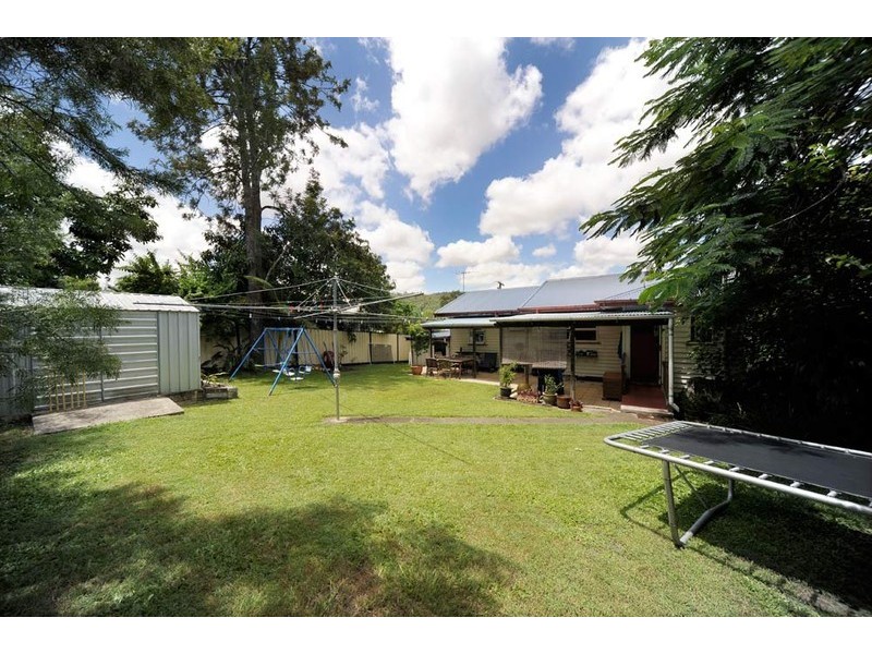 20 Broadland Street, The Gap QLD 4061