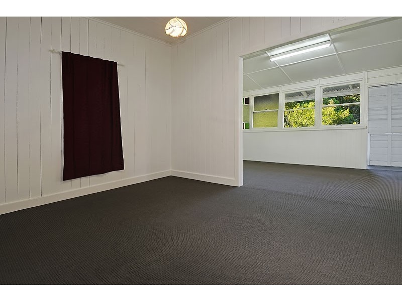 60 Heussler Terrace, Milton QLD 4064