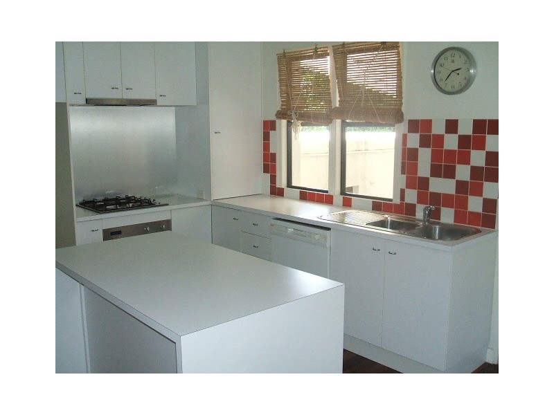 19 Lorward Avenue, Bardon QLD 4065