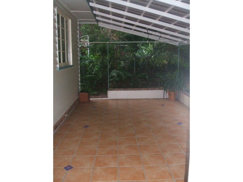 89 Gerler Street, Bardon QLD 4065