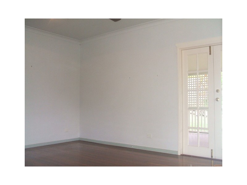 21 Kamber Street, Bardon QLD 4065