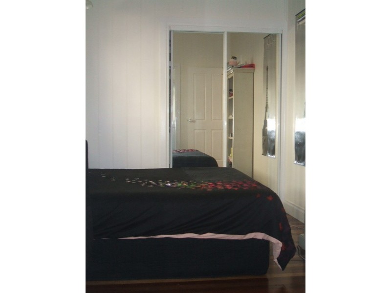 19 Claremont Street, Red Hill QLD 4059