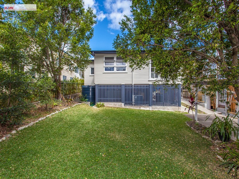 19 Claremont Street, Red Hill QLD 4059