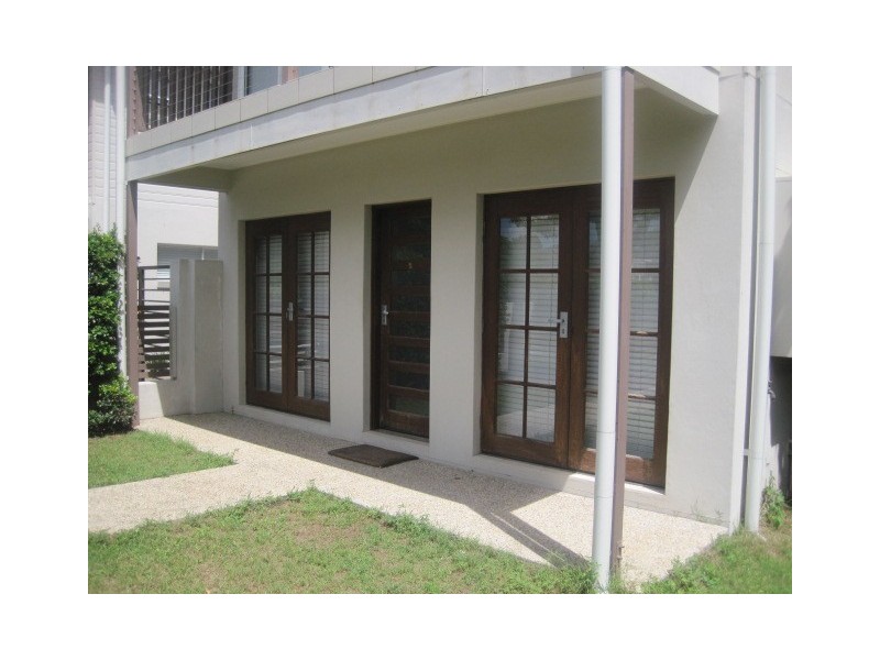 2/12 Mordant Street, Ascot QLD 4007