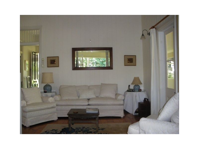 28 Arthur Terrace, Red Hill QLD 4059