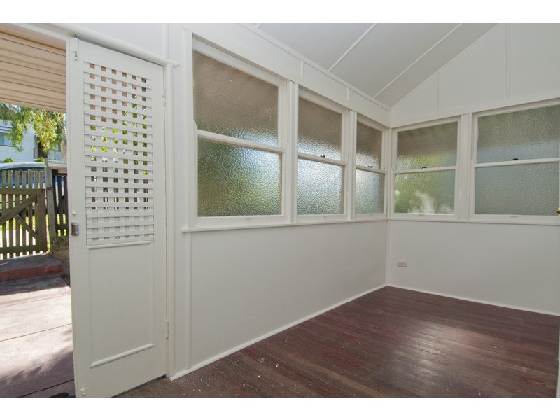 60 Heussler Terrace, Milton QLD 4064
