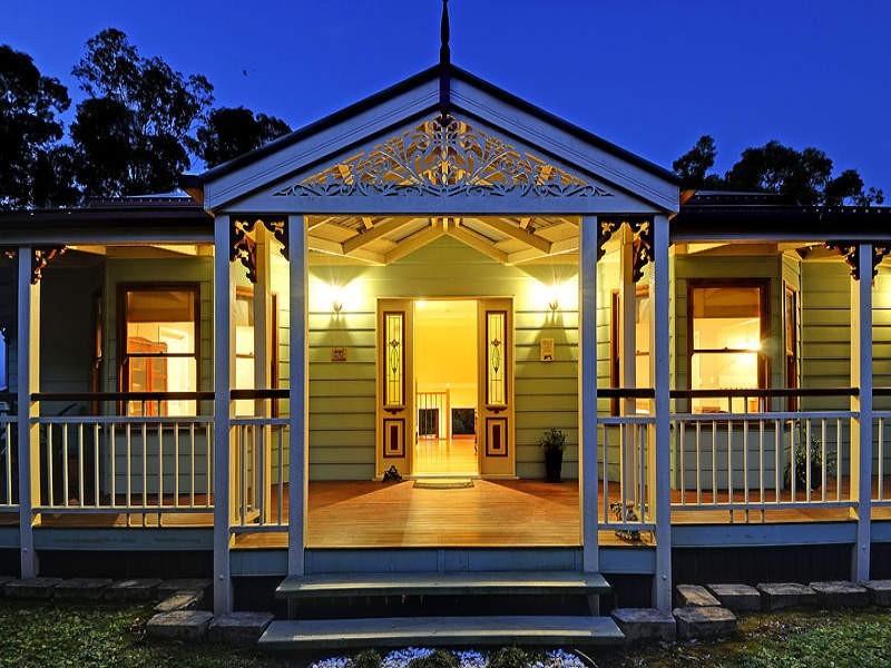 10 Torwood Court, Ferny Hills QLD 4055