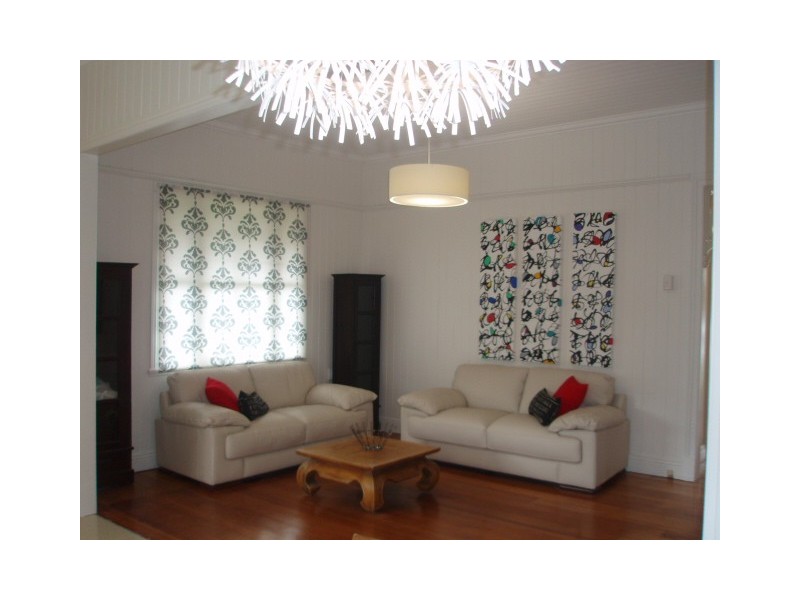 134 Boundary Road, Bardon QLD 4065