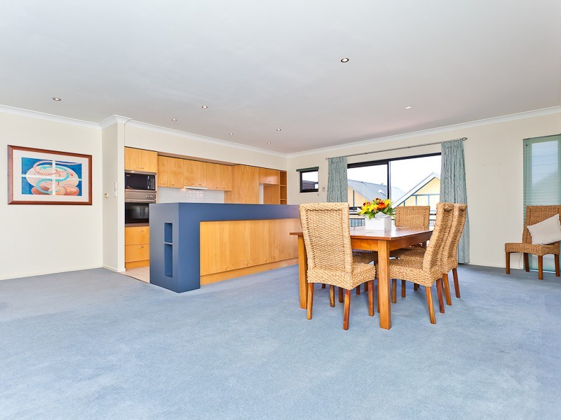 2/217 Baroona Road, Paddington QLD 4064