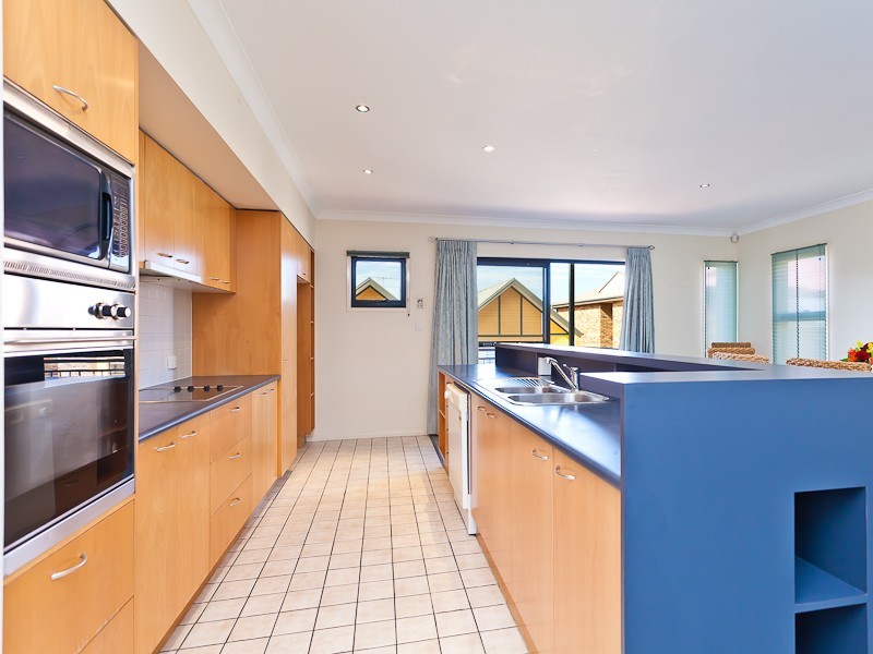 2/217 Baroona Road, Paddington QLD 4064