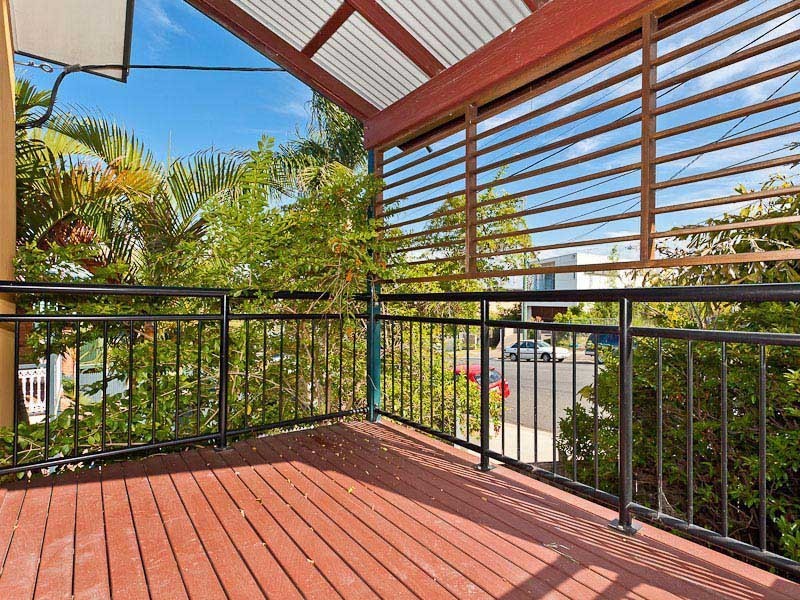 2/217 Baroona Road, Paddington QLD 4064