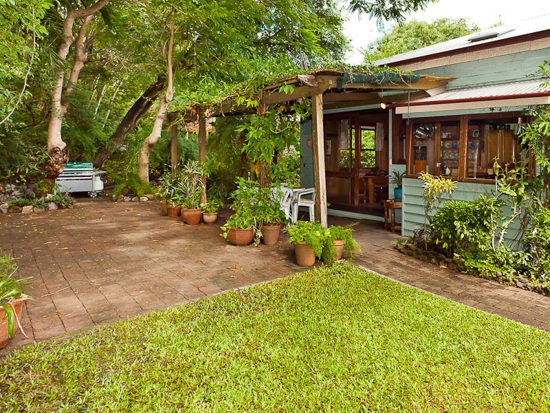 58 Rouen Road, Bardon QLD 4065