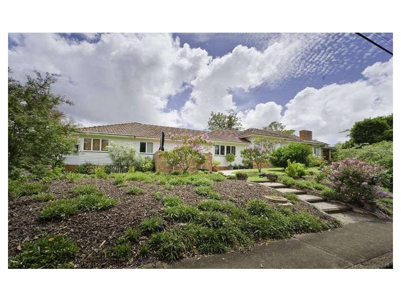 3 Goskar Avenue, Alderley QLD 4051