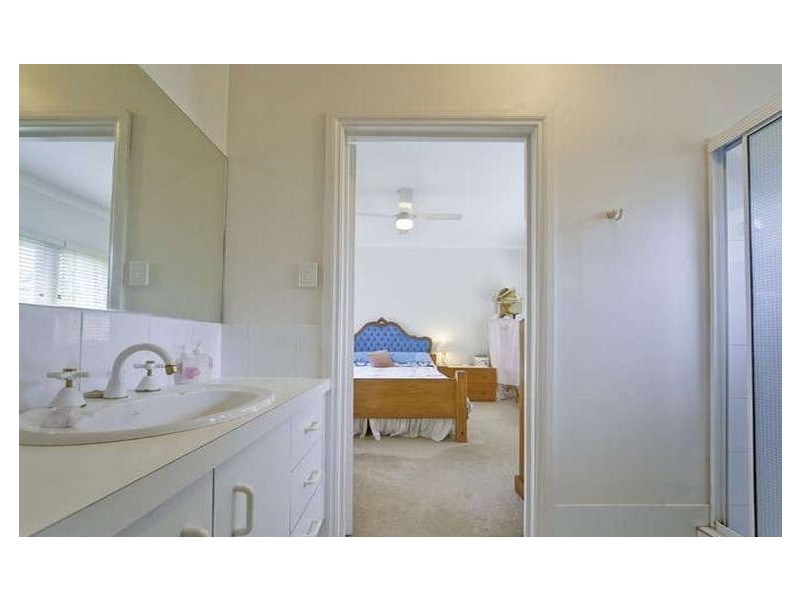 3 Goskar Avenue, Alderley QLD 4051