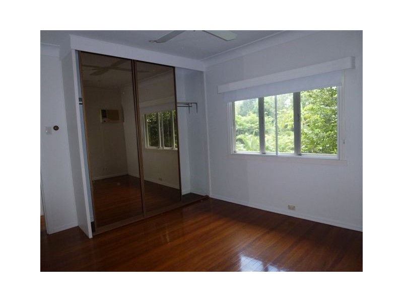 89 Simpsons Road, Bardon QLD 4065