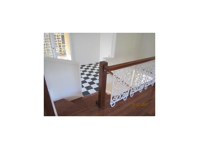 89 Simpsons Road, Bardon QLD 4065