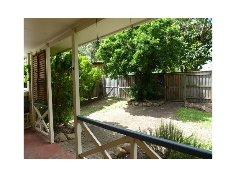 89 Simpsons Road, Bardon QLD 4065