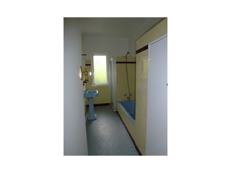 89 Simpsons Road, Bardon QLD 4065