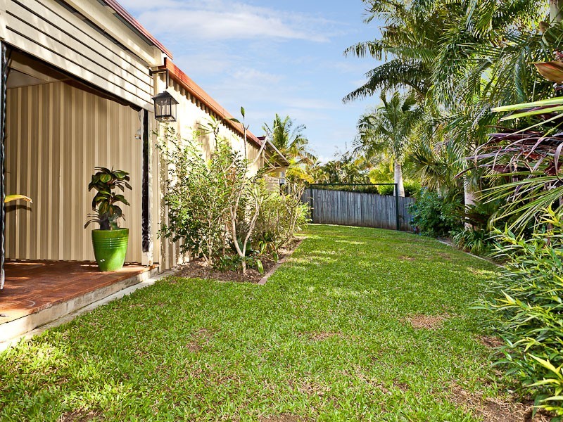 9 Coolabah Crescent, Bridgeman Downs QLD 4035