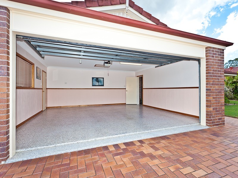 9 Coolabah Crescent, Bridgeman Downs QLD 4035