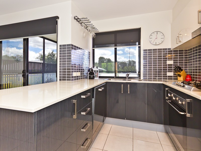 17 Garden Terrace, Newmarket QLD 4051