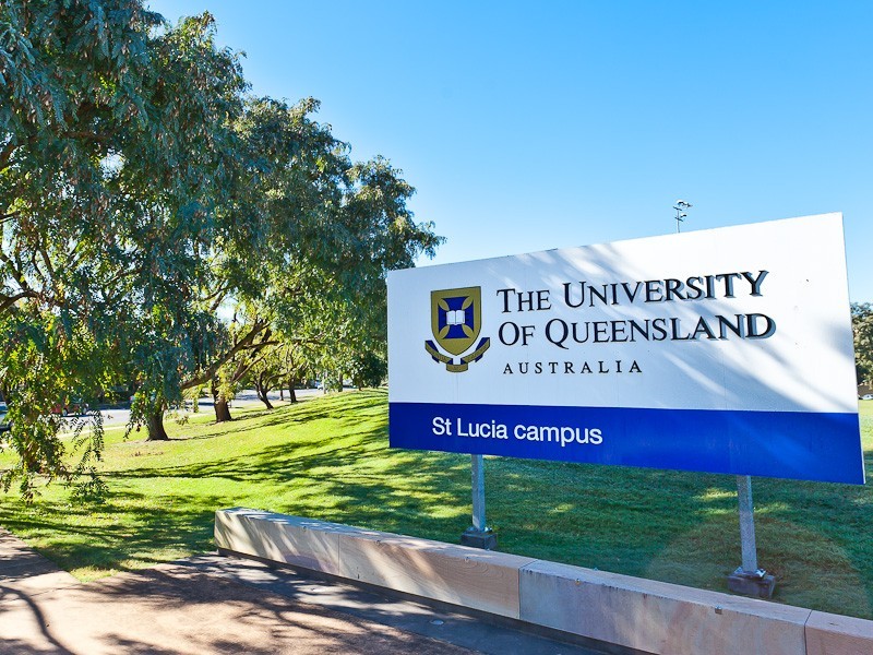 19 Sir Fred Schonell Drive, St Lucia QLD 4067