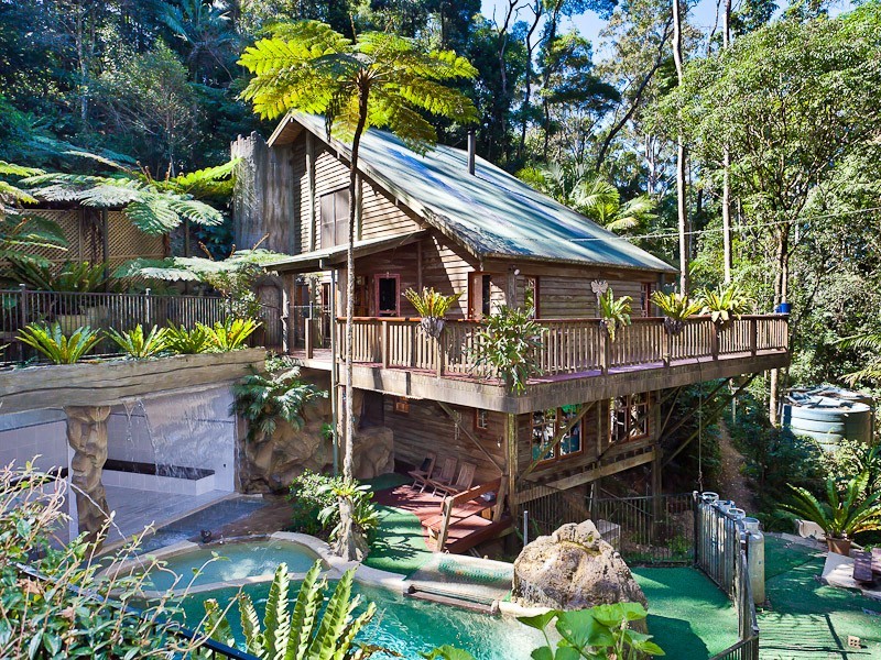 2154 Mt Glorious Road, Mount Glorious QLD 4520