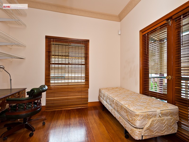 74A Union Street, Spring Hill QLD 4000