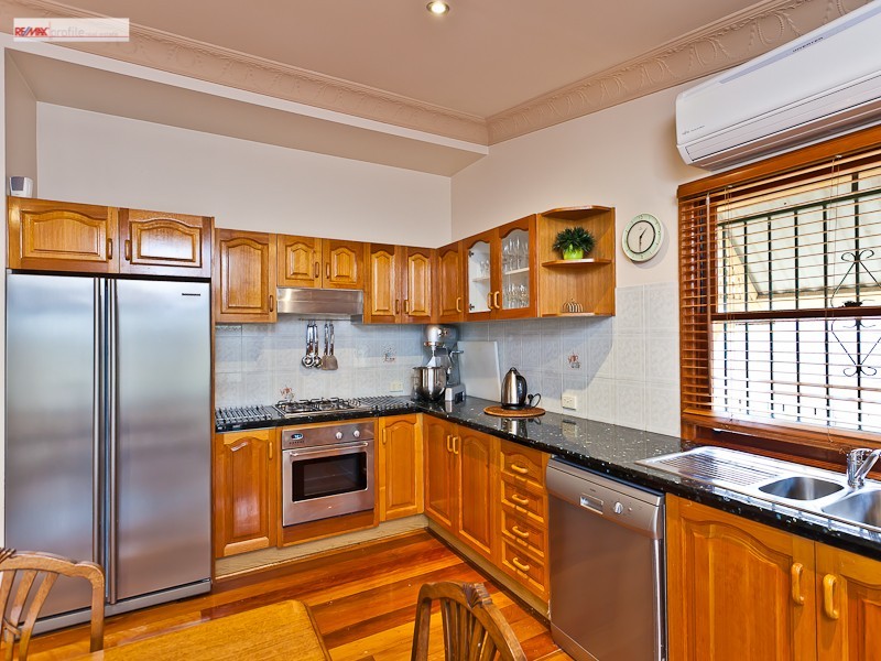 74A Union Street, Spring Hill QLD 4000