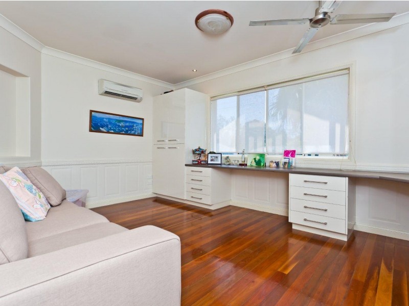 2 Samuel Place, Sinnamon Park QLD 4073