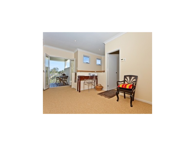 43 Hepworth Street, Chapel Hill QLD 4069