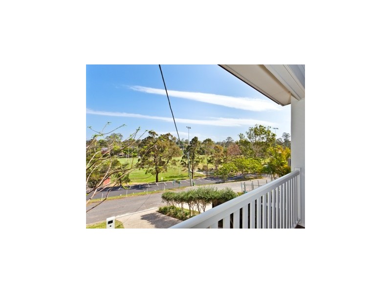 43 Hepworth Street, Chapel Hill QLD 4069
