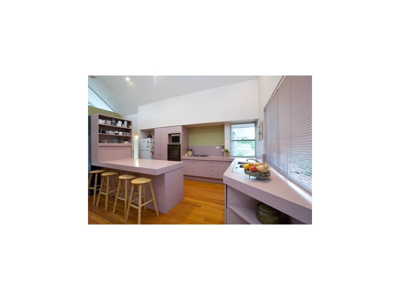 8 Satinwood Court, Bardon QLD 4065