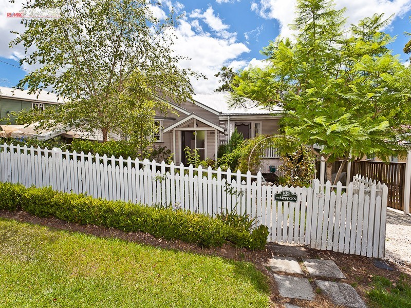 185 Taringa Parade, Taringa QLD 4068
