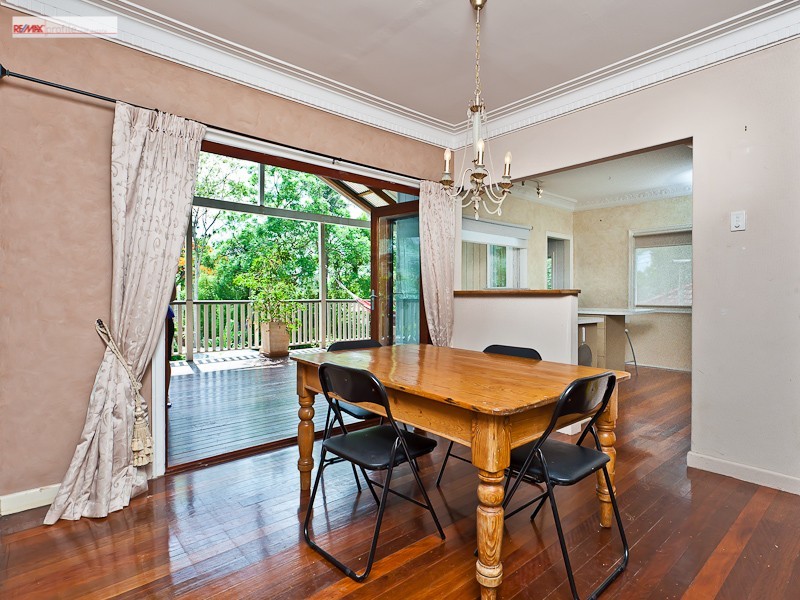 185 Taringa Parade, Taringa QLD 4068