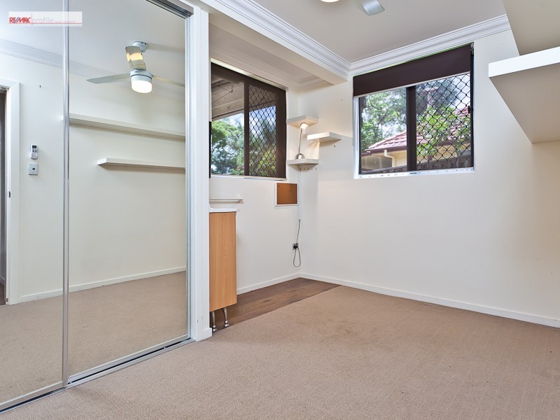 185 Taringa Parade, Taringa QLD 4068