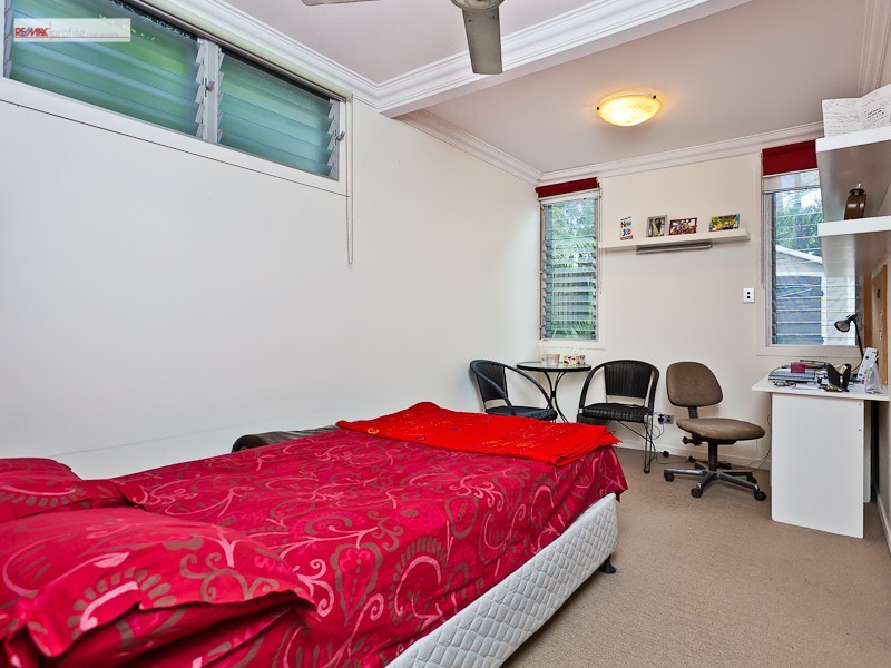 185 Taringa Parade, Taringa QLD 4068