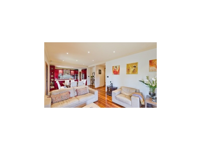 19 Raleigh Parade, Ashgrove QLD 4060