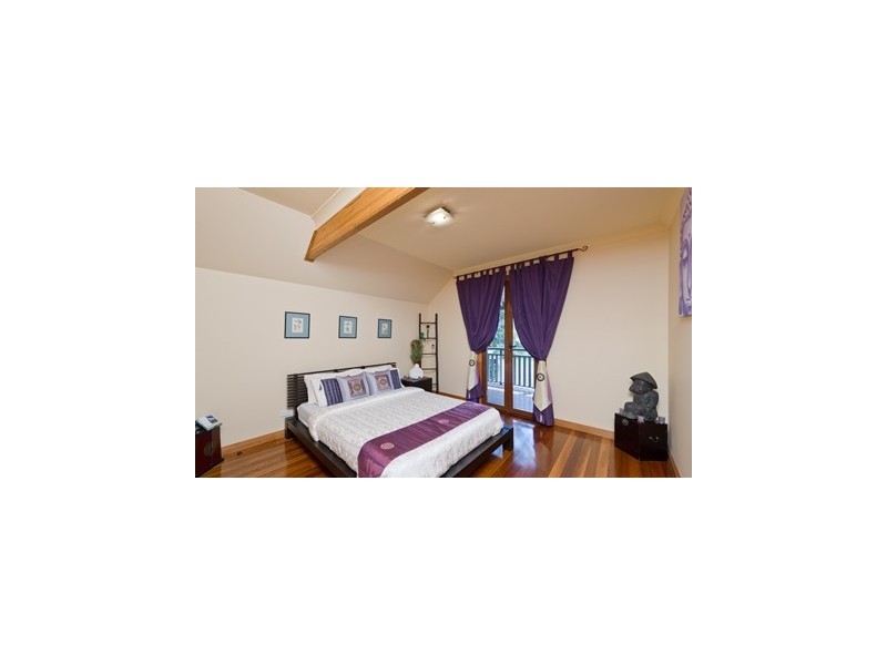 19 Raleigh Parade, Ashgrove QLD 4060