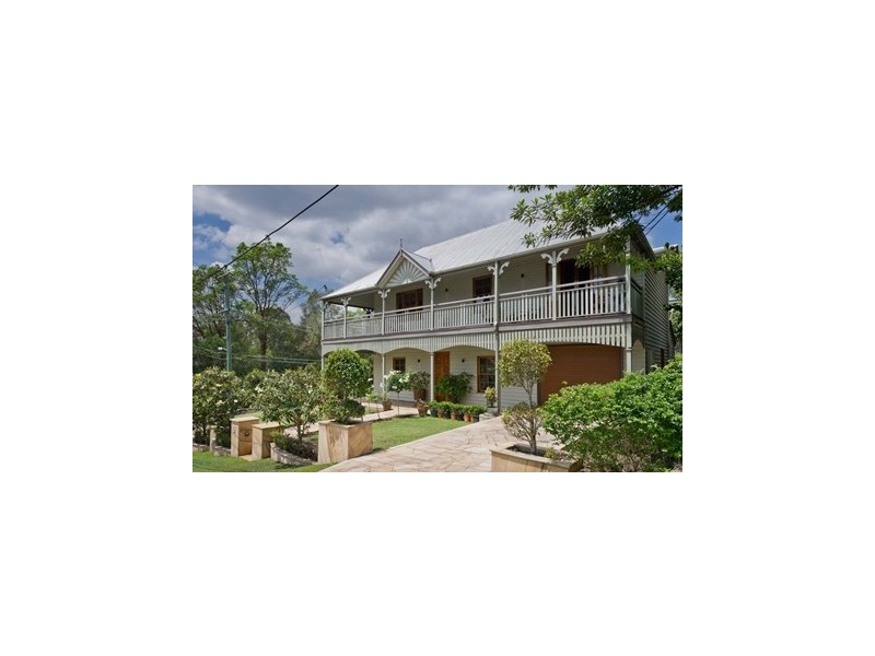 19 Raleigh Parade, Ashgrove QLD 4060