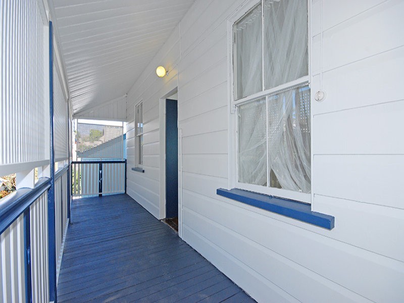 108 Bradley Street, Spring Hill QLD 4000