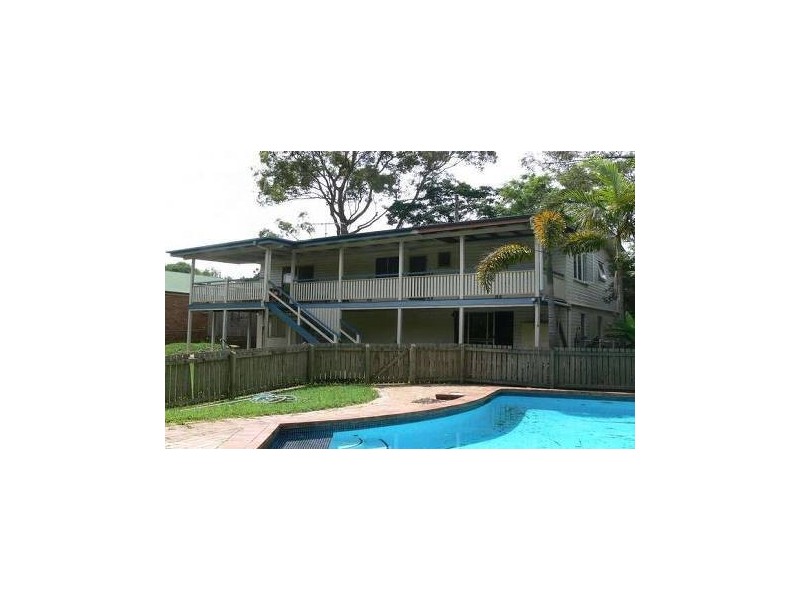 25 Oberon Street, Morningside QLD 4170